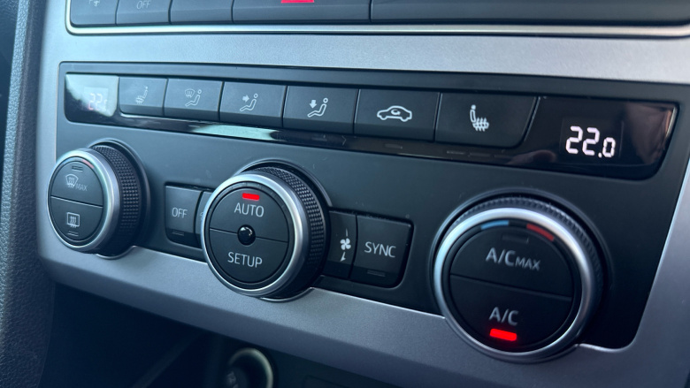 SEAT Ateca 1.5 TSI EVO FR Sport 5dr Petrol Estate